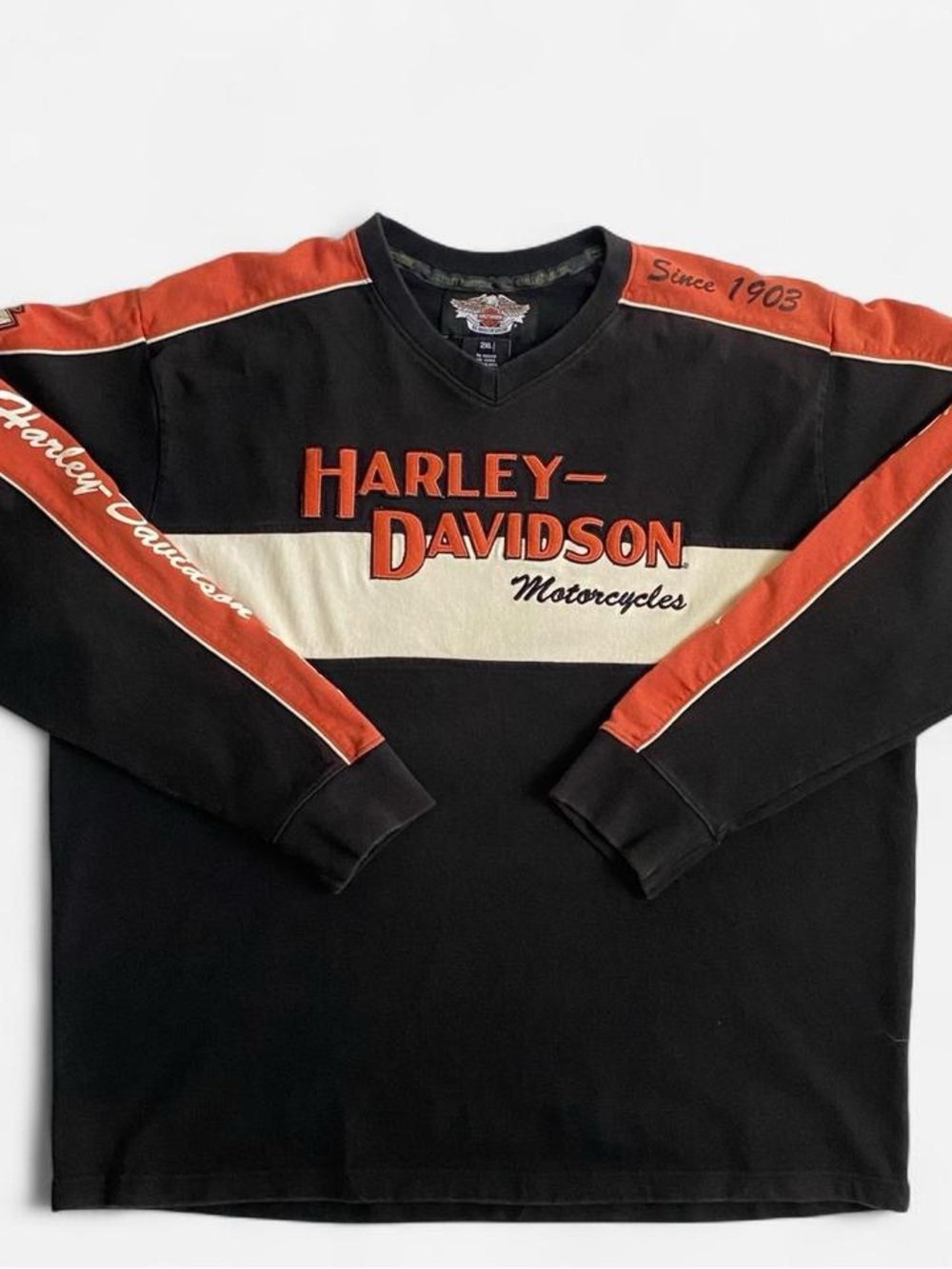 Vintage Y2K black Harley Davidson pullover sweatshirt